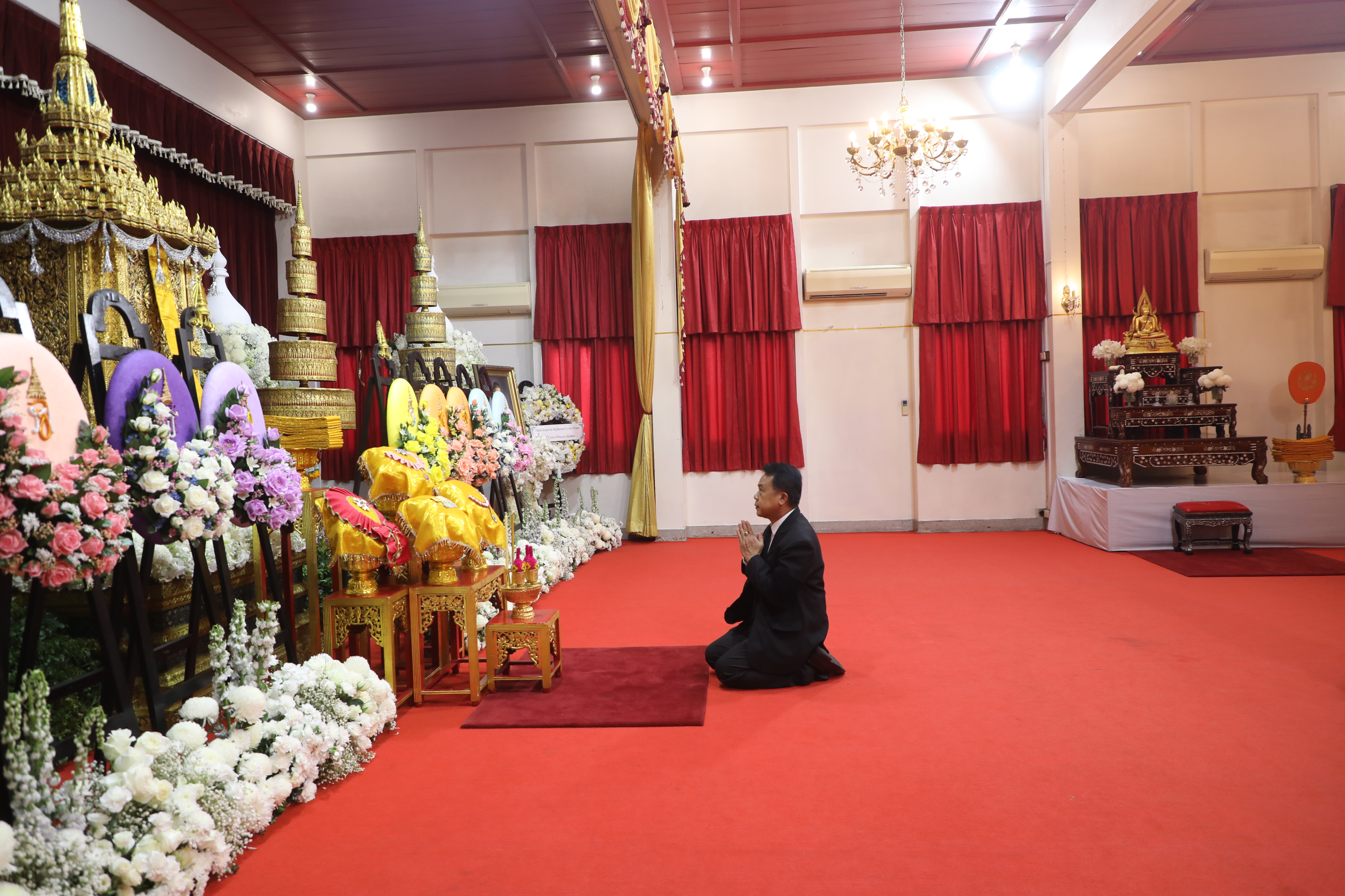 title - ส.ป.ก. ร่วมอาลัย เข้าร่วมงานสวดพระอภิธรรม นายจรัลธาดา กรรณสูต องคมนตรี อดีตปลัดกระทรวงเกษตรและสหกรณ์